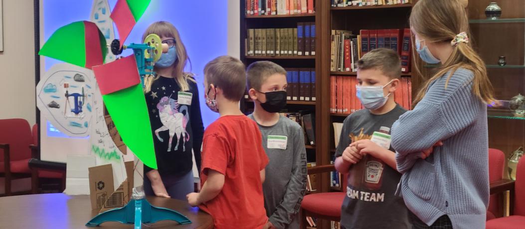 2022 KidWind Hutchinson Team